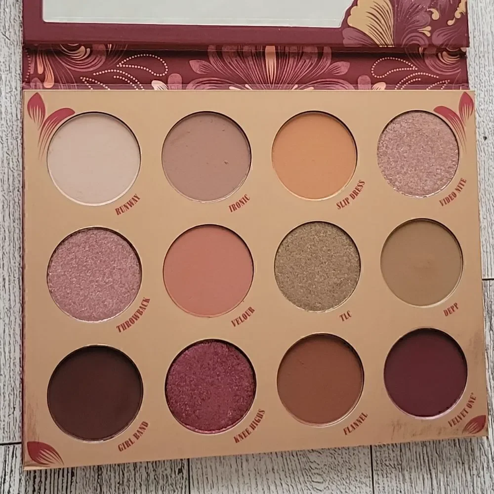 Colourpop Plush Like Me Pressed Powder Palette
